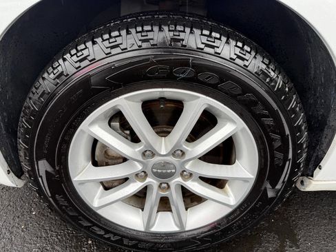 Used 2015 Dodge Grand Caravan SXT w/ Security Group image 9