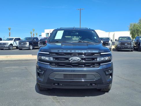 Certified 2024 Ford Expedition Limited AWD/4WD image 2