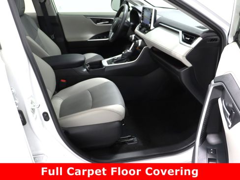 Certified 2020 Toyota RAV4 Limited image 42