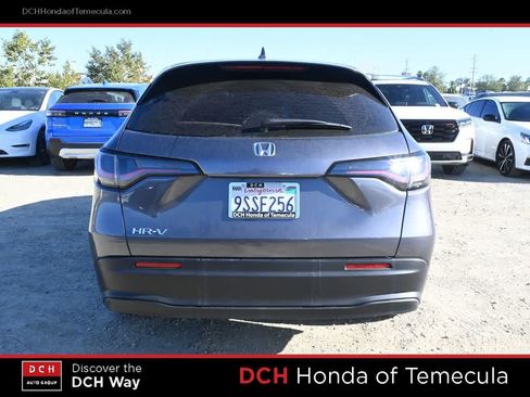 Certified 2025 Honda HR-V LX image 6