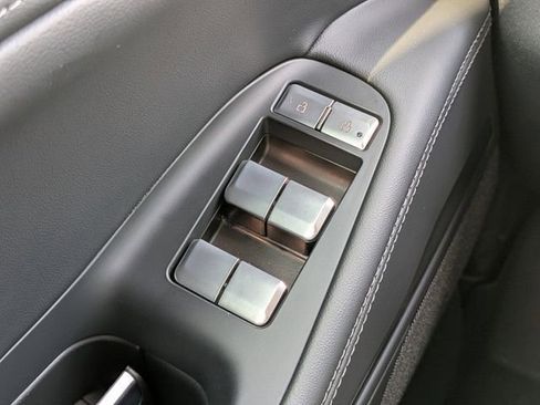 New 2025 Lincoln Navigator Reserve AWD/4WD image 28