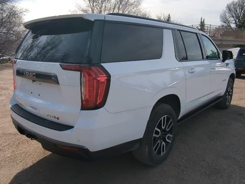 Used 2023 GMC Yukon XL AT4 w/ AT4 Premium Package image 10