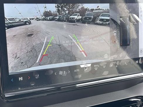 New 2026 Ford Expedition Active image 8