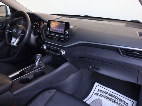 Used 2021 Nissan Altima 2.5 S FWD image 28