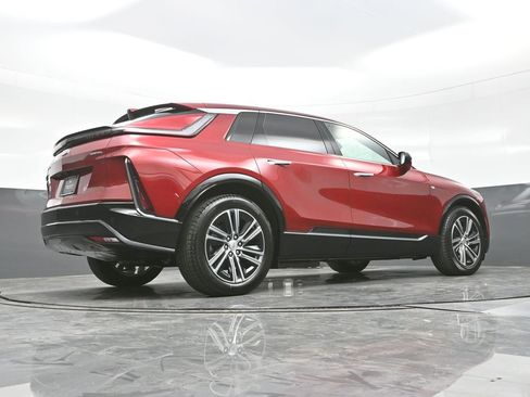 New 2026 Cadillac Lyriq Luxury image 37