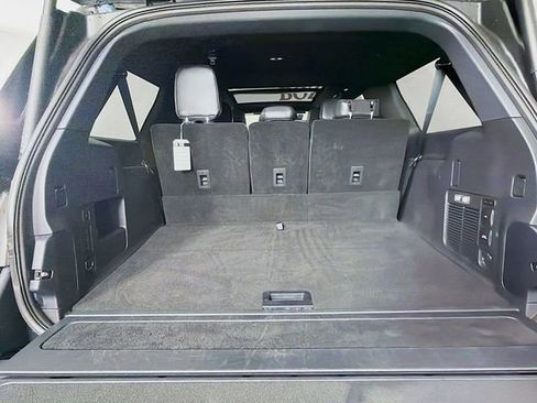New 2025 Lincoln Navigator L Reserve w/ Jet Appearance Package AWD/4WD image 29