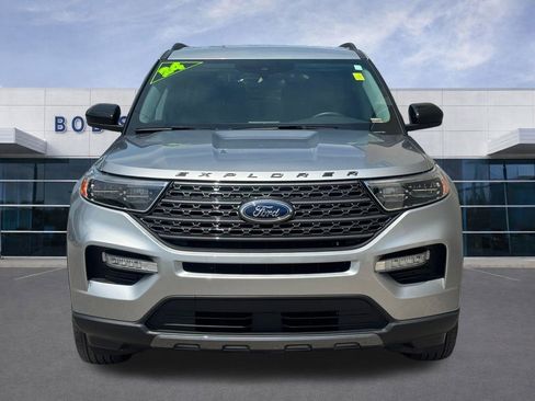Used 2024 Ford Explorer XLT w/ Equipment Group 202A AWD/4WD image 42