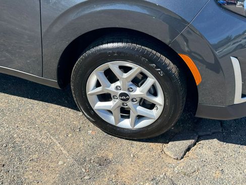 Used 2024 Kia Soul LX w/ Option Group 015 image 28