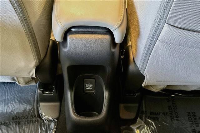 Used 2018 Honda HR-V EX image 23