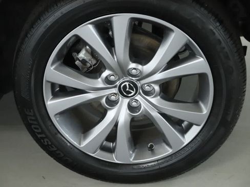 Certified 2024 MAZDA CX-30 AWD 2.5 S w/ Preferred Package image 37