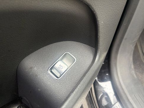 Used 2020 Mercedes-Benz GLE 350 image 9