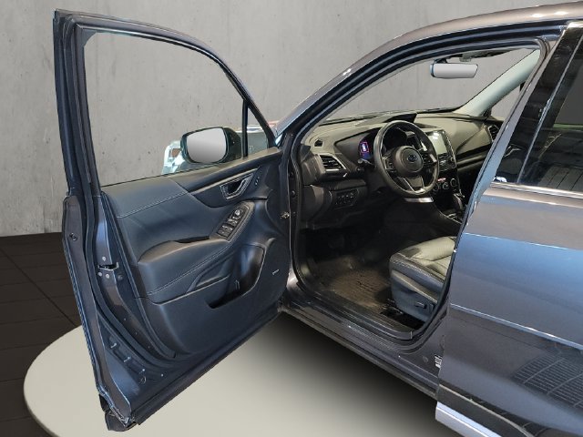 Used 2023 Subaru Forester Touring AWD/4WD image 37