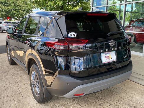 Certified 2023 Nissan Rogue S AWD/4WD image 5