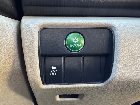 Used 2014 Honda Accord EX image 38