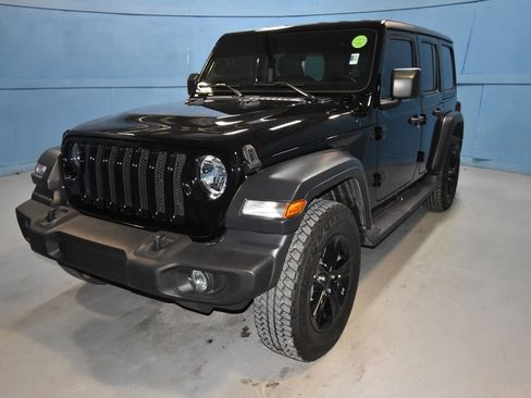 Used 2021 Jeep Wrangler Unlimited Sport image 23