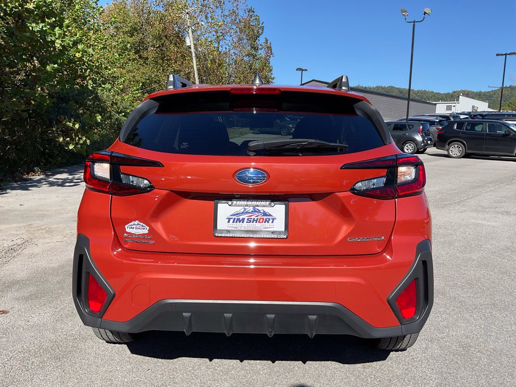 Used 2025 Subaru Crosstrek 2.5i Premium AWD/4WD image 5