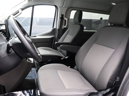Used 2023 Ford Transit 350 XLT RWD image 9
