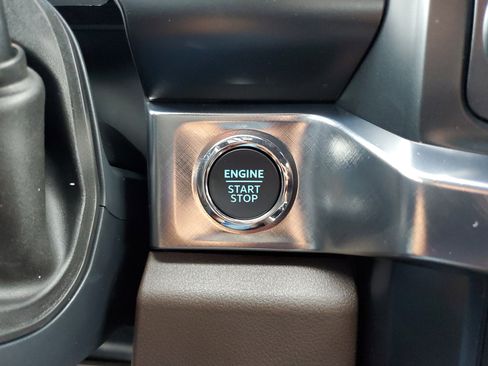 New 2026 Ford F250 King Ranch w/ Chrome Package image 24