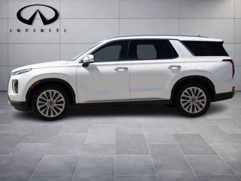 Used 2021 Hyundai Palisade SEL w/ Premium Package FWD image 4
