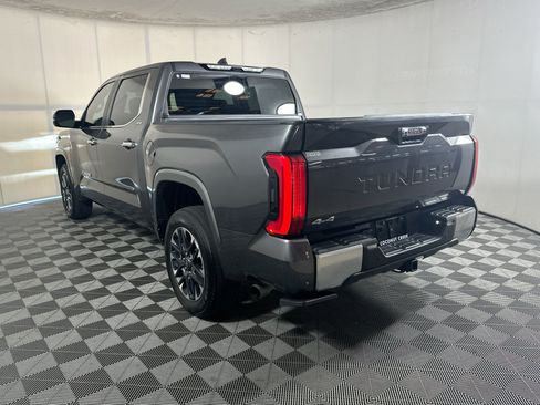 Used 2025 Toyota Tundra Limited AWD/4WD image 5