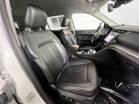 Used 2021 Jeep Grand Cherokee L Limited image 30