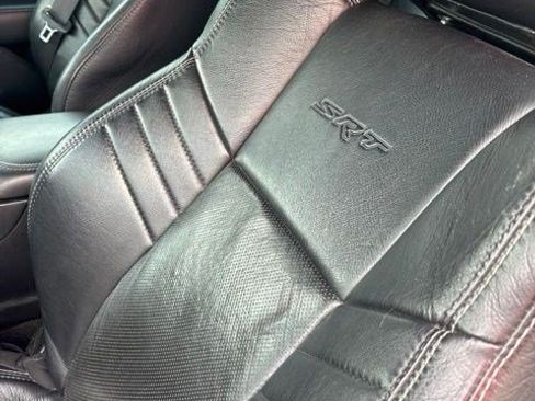 Used 2016 Dodge Challenger SRT Hellcat RWD image 10