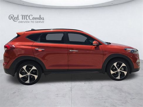 Used 2016 Hyundai Tucson Limited w/ Option Group 03 FWD image 8