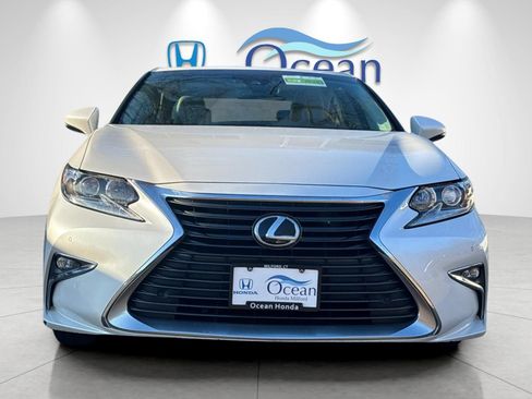 Used 2018 Lexus ES 350 w/ Premier Package FWD image 8