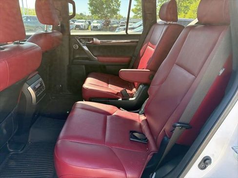 Used 2022 Lexus GX 460 Luxury AWD/4WD image 10