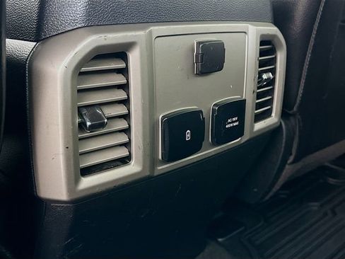 Used 2017 Ford F250 Lariat w/ Chrome Package image 25
