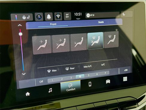 New 2026 Jeep Compass Latitude AWD/4WD image 9