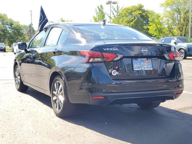 Certified 2024 Nissan Versa SV FWD image 4