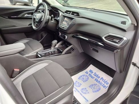 Certified 2023 Chevrolet TrailBlazer LT FWD image 19