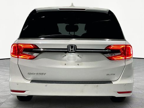 Used 2022 Honda Odyssey Elite image 5