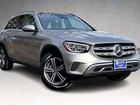 Used 2020 Mercedes-Benz GLC 300 4MATIC image 3
