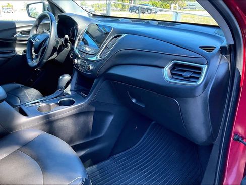 Used 2020 Chevrolet Equinox Premier image 18