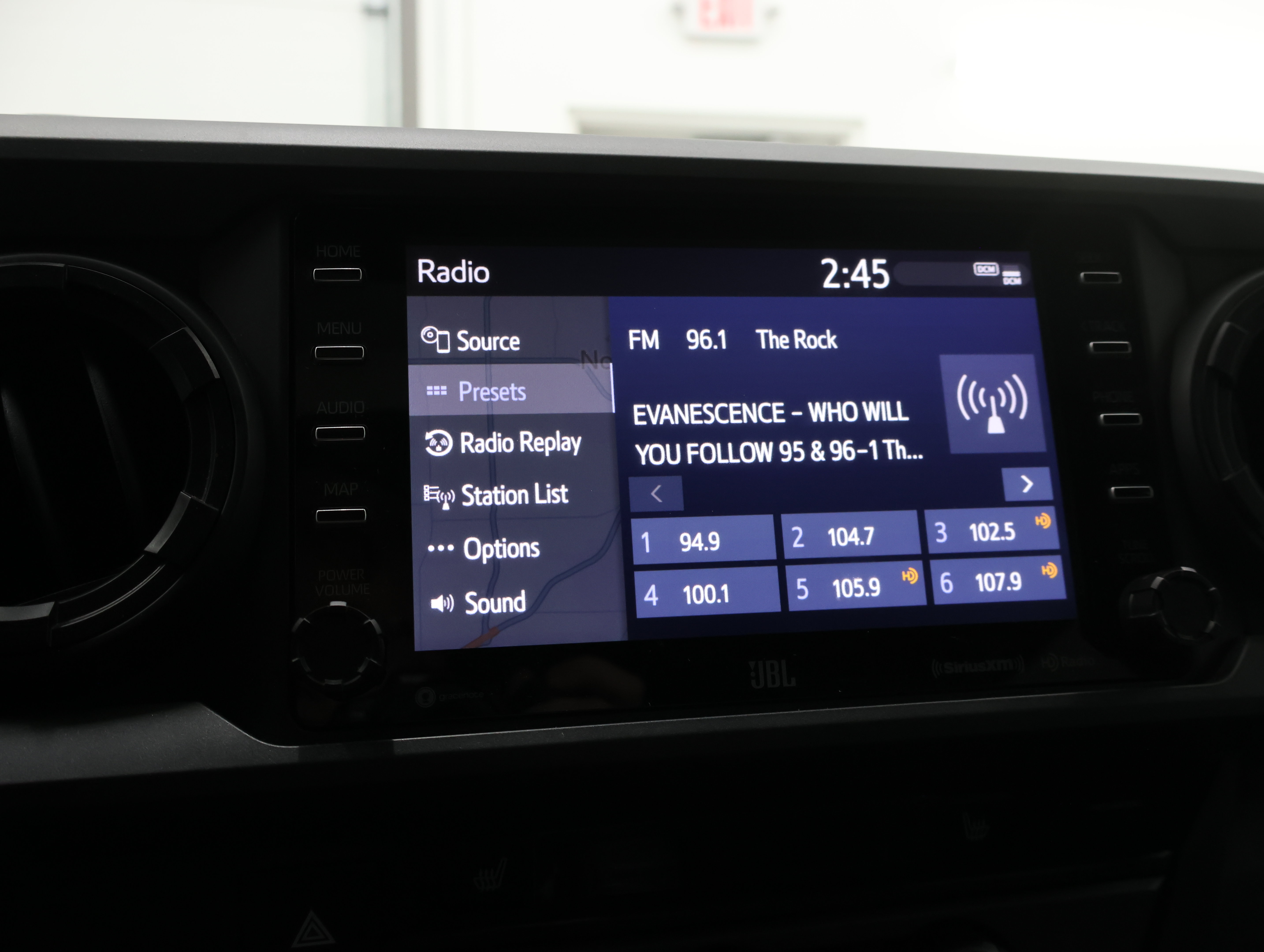 Used 2021 Toyota Tacoma TRD Off-Road w/ TRD Premium Off Road Package AWD/4WD image 49