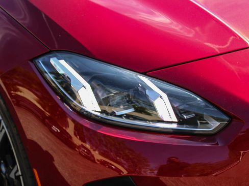 Certified 2025 BMW 228i xDrive w/ Premium Package image 8