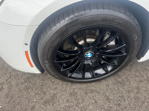 Used 2015 BMW 750Li RWD image 10