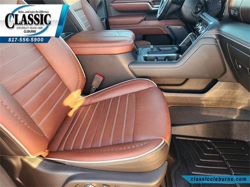 Used 2024 GMC Sierra 3500 Denali Ultimate image 14