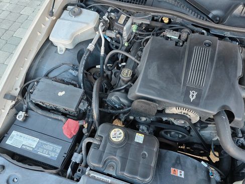 Used 2003 Lincoln Town Car Cartier image 66