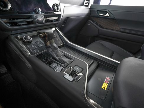 Used 2025 Lexus GX 550 550 Luxury+ image 24