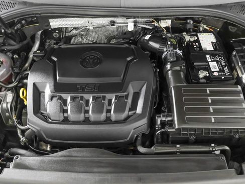 Certified 2024 Volkswagen Tiguan SE AWD/4WD image 47