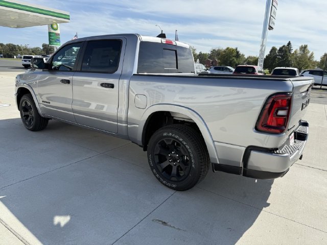New 2026 RAM 1500 Big Horn AWD/4WD image 8