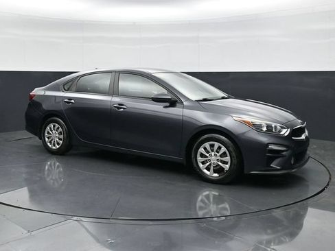 Used 2020 Kia Forte Sedan FWD image 3