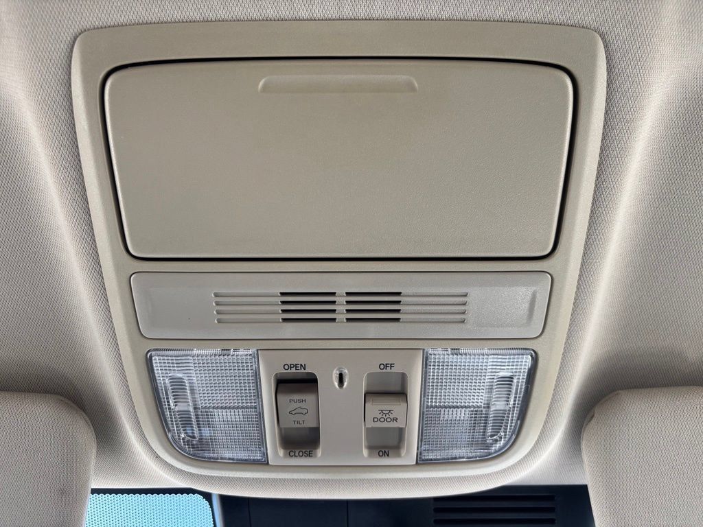 Used 2018 Honda CR-V EX image 35