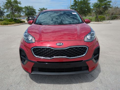 Certified 2022 Kia Sportage LX FWD image 10