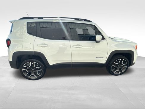 Used 2021 Jeep Renegade Latitude w/ Sun & Sound Group AWD/4WD image 4