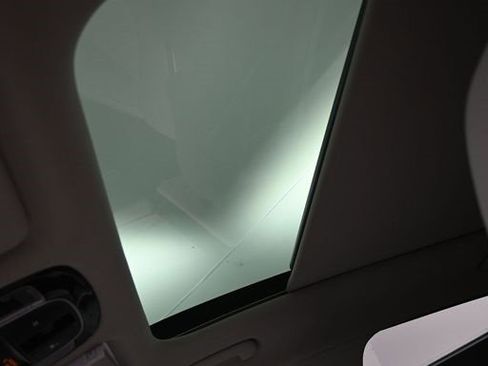 Certified 2022 Hyundai Tucson Limited image 18