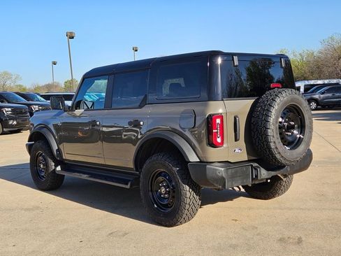 New 2026 Ford Bronco Outer Banks image 9